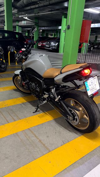 Yamaha FZ8 800 32500km