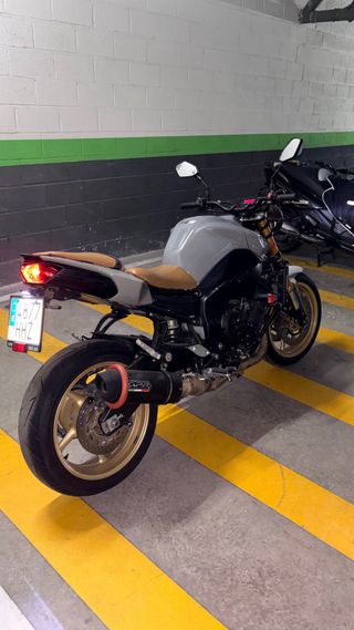 Yamaha FZ8 800 32500km