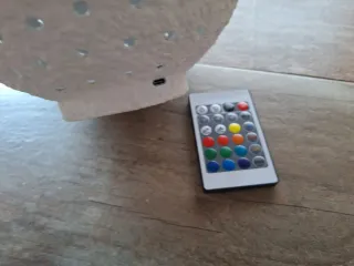 Lámpara artesanal papel maché LED