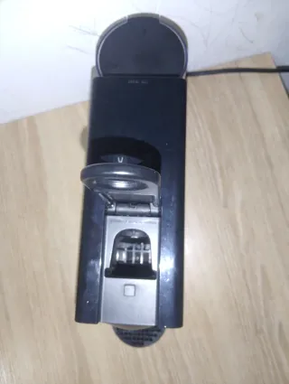 Cafetera Nespresso Krups Negra