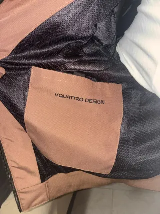 Chaqueta de moto marrón