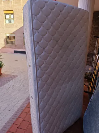 Somier y Colchón.