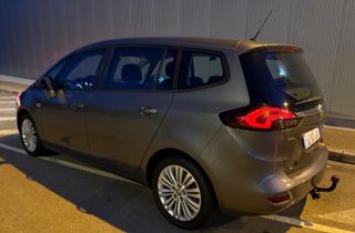 Opel Zafira Tourer 2016