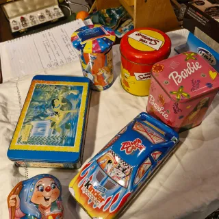 Lotto 5 scatole di latta vintage