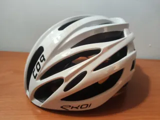 Casco Ekoi blanco