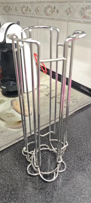 Cafetera Dolce Gusto Blanca y Negra