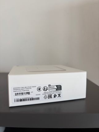 NUOVO Apple Caricatore 30W Originale 2025