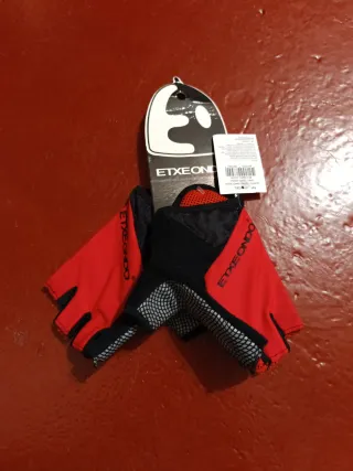 Guantes ciclismo Etxeondo rojos y negros