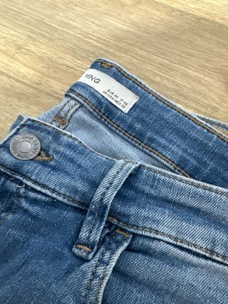 Bermudas Vaqueras Mango