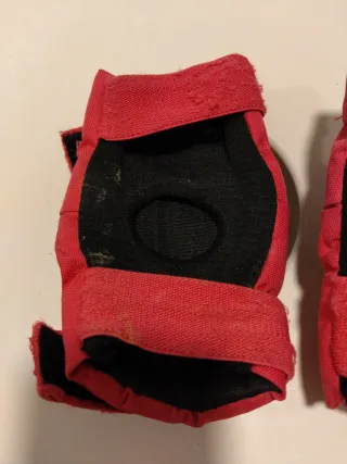 Set Rodilleras y Muñequeras Oxelo Niña