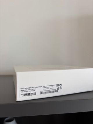 NUOVO Apple Caricatore 96W Originale 2025