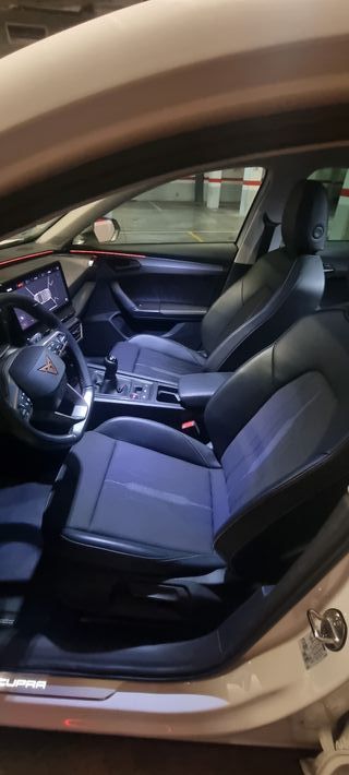 CUPRA Formentor DIESEL,2.0 TDI 150 CV, ¡Muy Nuevo!