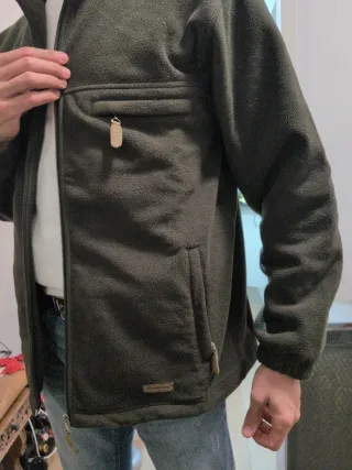 Forro polar Boomerang verde militar Talla M-L