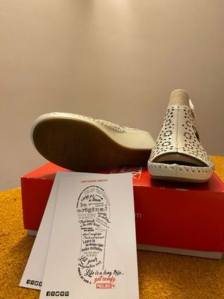 Sandalias Pikolinos Beige/Blanco Mujer