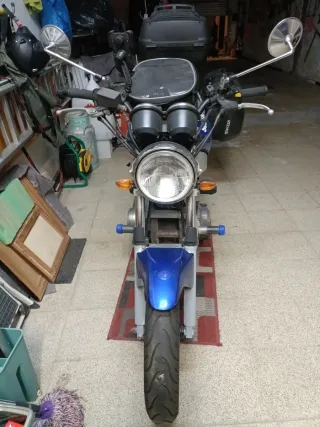 Suzuki 500 un solo propietario