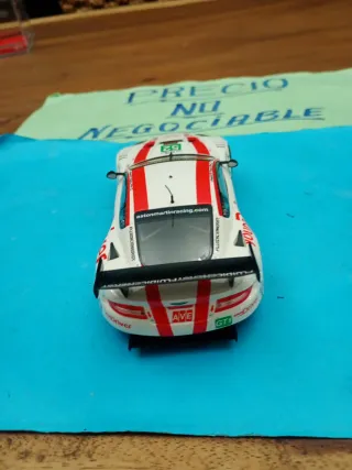 Scalextric Aston Martin DBR-9 1:32 Analógico
