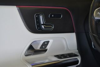 Mercedes-Benz EQA EQA 350 4MATIC