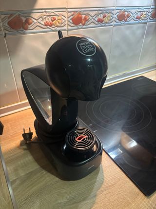 Cafetera Nescafé Dolce Gusto Negra