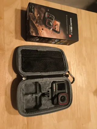 Cámara Insta360 Ace Pro 2 Leica