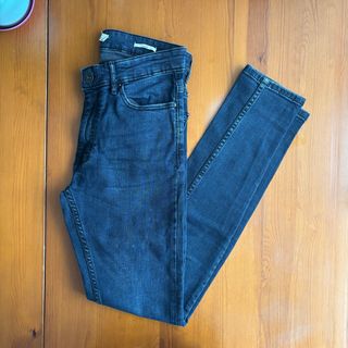 Pantalón vaquero Mango