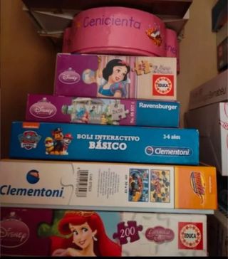 Lote Puzzles Disney y Paw Patrol