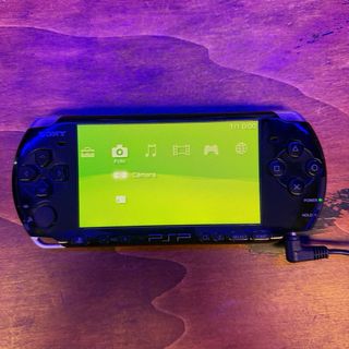 PSP 3000 Nero + Accessori