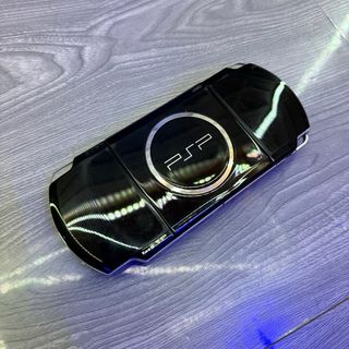 PSP 3000 Nero + Accessori