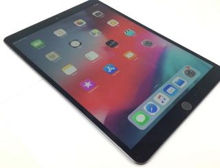Apple iPad Air 3ª Gen Wi-Fi 64 GB - Buono stato