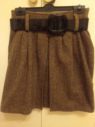 Falda invierno jaspeada con cinturón