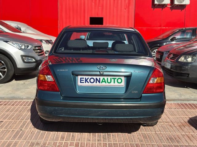 Hyundai Elantra 2003 2.0 CRDI