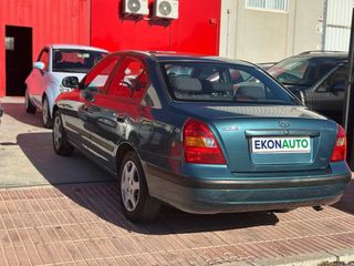Hyundai Elantra 2003 2.0 CRDI