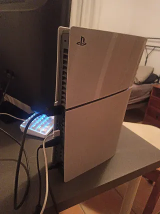 Consola PS5 Slim 1TB Disco Blanca con mando