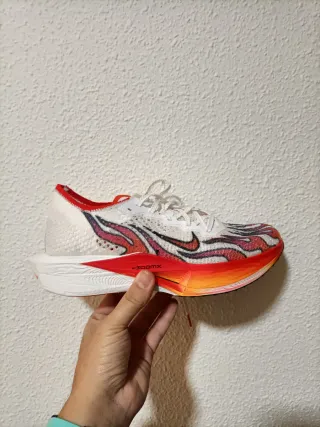 T44,5 Nike ZoomX Vaporfly Next% 3 FK PR