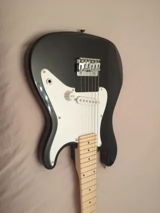 Guitarra Eléctrica Infantil Daytona Negra