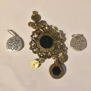 COLGANTE Y PENDIENTES VINTAGE RETRO IMPRESIONANTES