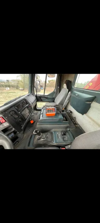 Renault Trucks premium 250 2000