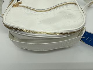 Bandolera Adidas x BAPE Blanca y Dorada