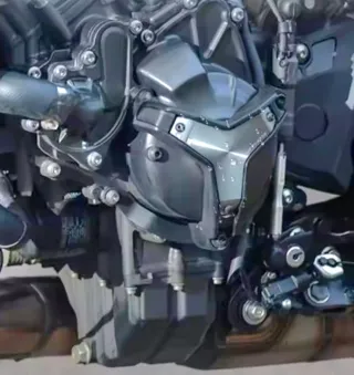 Yamaha Tracer 9-GT tapas proteccion motor.(NUEVO)