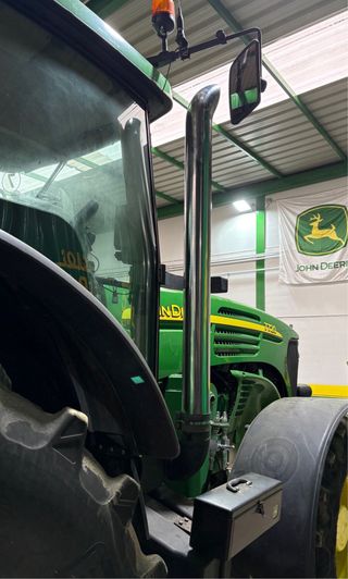Tubo salida de escape John Deere
