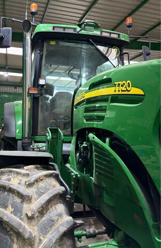 Tubo salida de escape John Deere