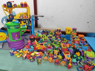 SuperThings Lote Vehículos y Personajes