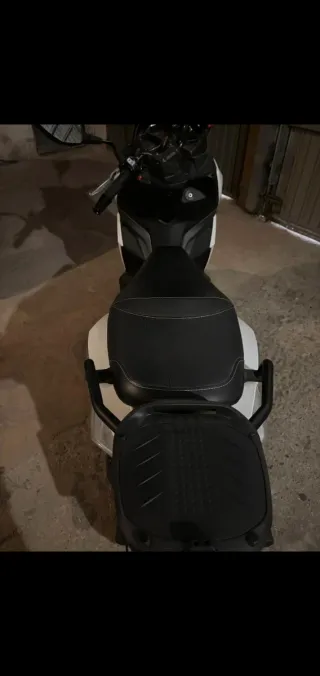 Moto SYM JET 14 125 LC Blanca