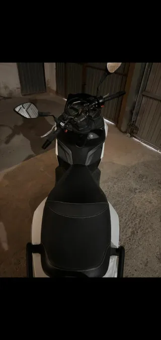 Moto SYM JET 14 125 LC Blanca