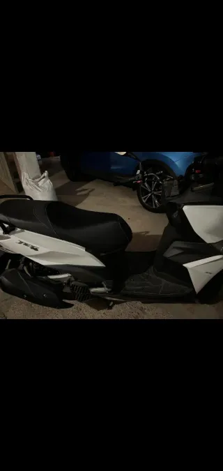 Moto SYM JET 14 125 LC Blanca