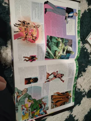 DC COMICS ENCYCLOPEDIA (SELECTAVISION)