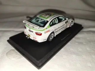 Spark BMW 320 WTCC 2007 Farfus 1/43 autografata