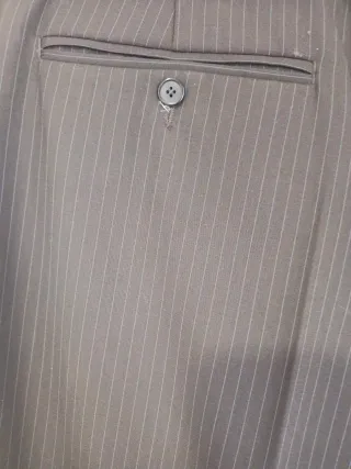 Pantalón de traje mil rayas marrón oscuro