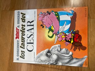 Los laureles del César (Asterix) (Spanish Edition)