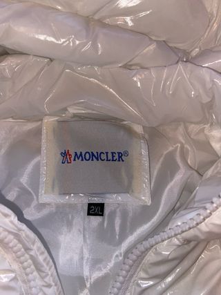Chaqueta Moncler Blanca Brillante