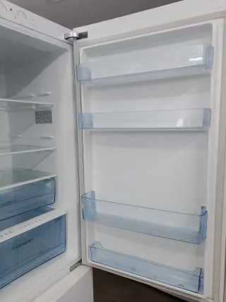 Nevera Haier blanca